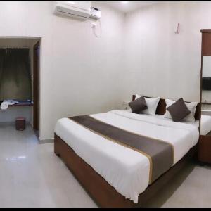 Hotel Orchid Suites