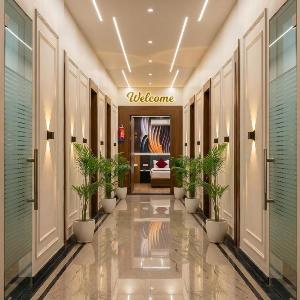 The Raghav Vilas Luxury Stay near Kashi Vishwanath Temple