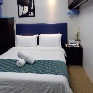 R2 condotel tower