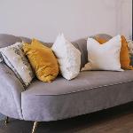Urban Comfort Modern 2BR Apt near Burwood Station 