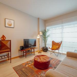 Good Morning Torrinha Apt by Vacationy