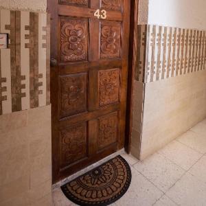Sea View 2BR - Next to Radisson Blu and Larnaca Port