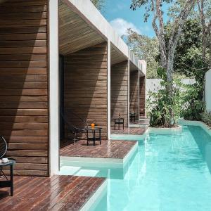 Boho Chic 5 BR Villa Private pool & Roof Bar