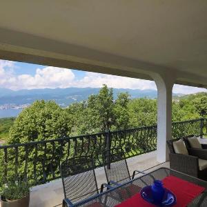 Apartment Vrata Jadrana 1