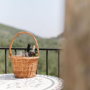Val D'or Olive Village