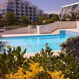 Appartement avec piscine parking - 4 pers. - FR-1-874-30