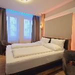 Elegance Lux Living 212