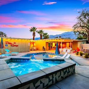25% Off May Perfect For Families WPool Hot Tub