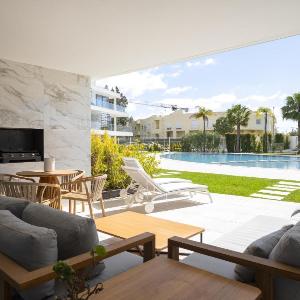 Lake 24 Luxury Apartment - By HD