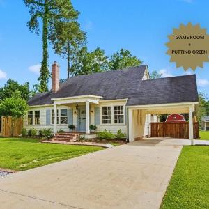 Lux 4BR Home With Putting Green-Game Room-Fire Pit