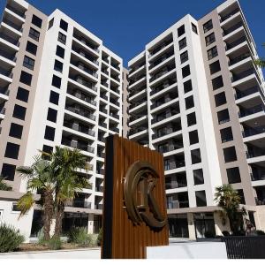 Lux apartments Bar