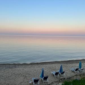 Great Lakes Resort - Jr Suite - Suite 6