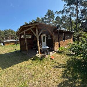 Huhnhaus – Rustikales Blockbohlenhaus Zinnowitz