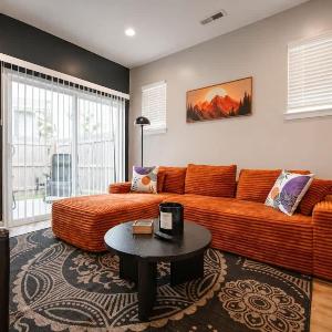 IRIE Living-Serene Kg 2Bd Gym Pool BRAND NEW