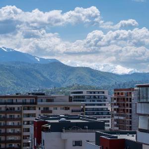 Barrique 30 - Breakfast Delivered & Minibar - Free parking - Mall Area