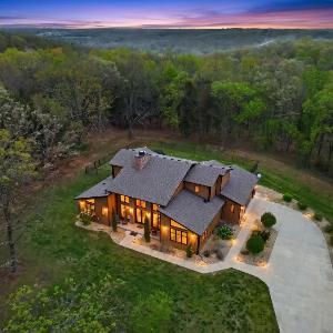 Indoor Park 55 acres Pickleball Walking Trails! - Springfield MO