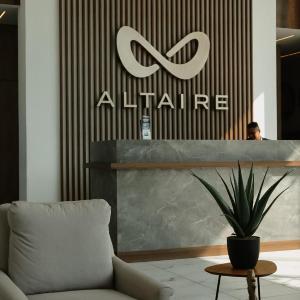 Luxury Skyline Apartment with pool city views & volcano views