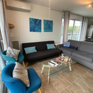 Apartment with Pool and Terrace in Montpellier
