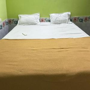 Gravity Groups - RMP Private Stay