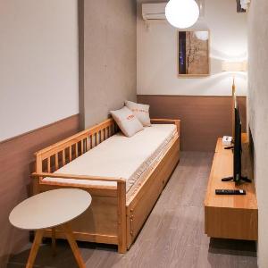 Triphome Sugamo Label