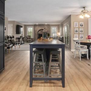 Private 20 Acre Estate with Party Barn - World Cup Stay