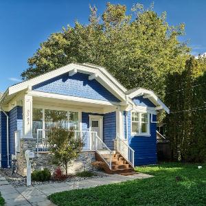 3B Designer Home and Modern Luxury