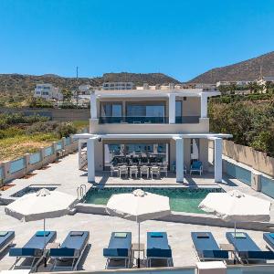 Elmar Bay Villa Beachfront Luxury Escape with Private pool