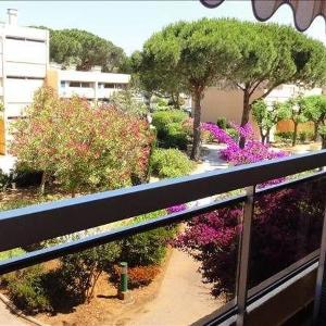 Studio fonctionnel 18m² parking commerces et plages à proximité - FR-1-610-119