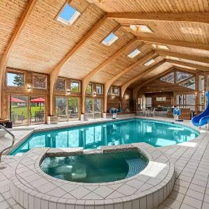 Ultimate Family Retreat Indoor Pool 10 Acres