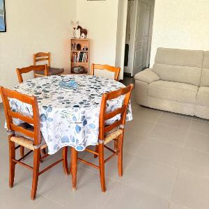 St Cyprien 5 personnes proche port