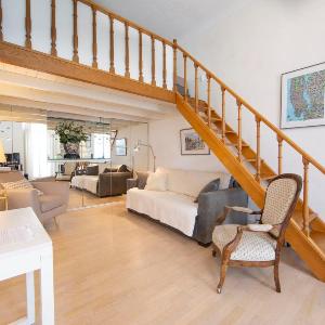 Chic and modern 65 m2 apartment-Cannes city center-1 bedroom 1 mezzanine