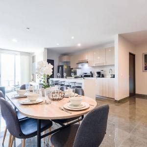 Luxury in Fundidora 9 guests Wifi 3BR 2Bath