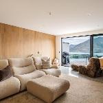 Solara Apt Luxury 2BR Free Parking BBQ & Views 