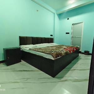 Shiv palace guest House