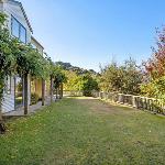 Mountain View Retreat | Panoramic Lake & Mountain Views