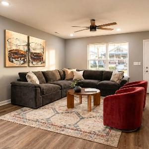 Stylish Louisville 3BR Sleeps 13 w Bunkhouse