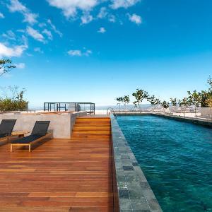 Stylish Apartment in San José Rohrmoser Pool & City Views