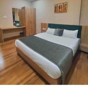 Hotel Bhavya Ujjain