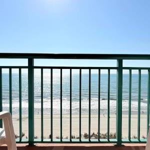 Ocean Front Studio Pool
