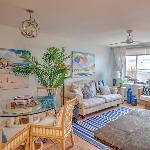 Lakefront Luxury Condo w/Association Beach & Pool