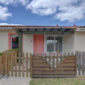 Charmant T2 avec terrasse - 4 pers. - FR-1-877-11