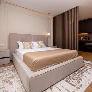 Elegant Designer's Studio
