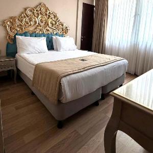 Goms Hotel Old City