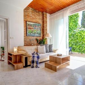Vinyet Serenity by Hello Homes Sitges