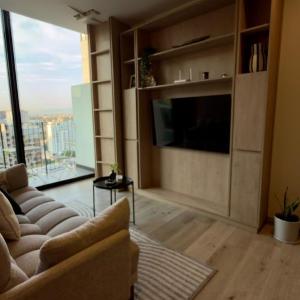 Executive Suite Rooftop Pool Workspace IKan HUB
