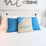 Sunny Beach Retreat Top Floor Lake Views