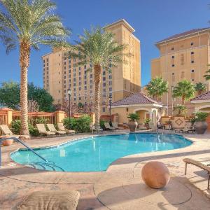 Grand Desert Resort 2BR Villa