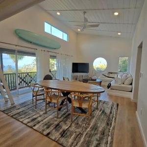 The Surf Shack 2 Bedroom house w Kids loft