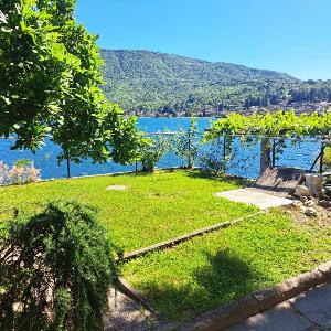 Giardino sul Lago by Quokka 360 - Lakefront Apartment in Ponte Tresa
