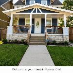 Stylish 3BR Home Near Everything Sleeps 7